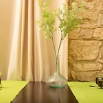 Salamiou Stone House Ferienhaus *