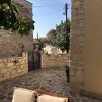 Ferienhaus Salamiou Stone House