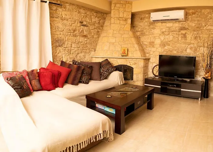 Case de vacanță Salamiou Stone House *