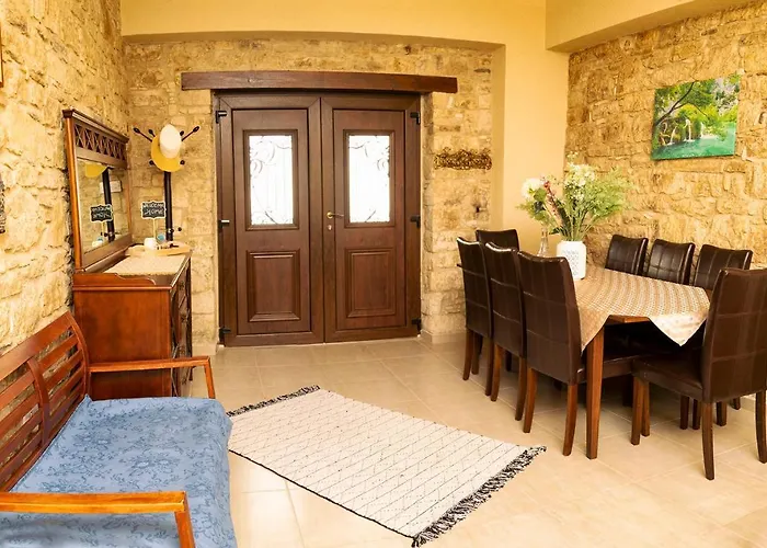 Salamiou Stone House Prázdninový dům Paphos